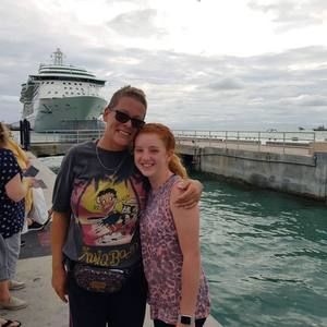 Meet your Posher, Carley